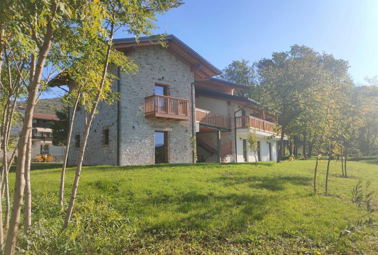 Le Acacie Acomodação com café da manhã Torreano Exterior foto